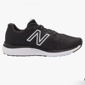 New balance fresh foam 680 V7 running shoe. Color match best to first pic. 0061
